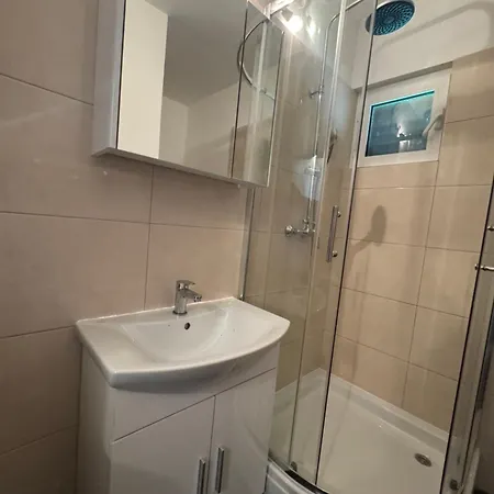 Διαμέρισμα Bella *